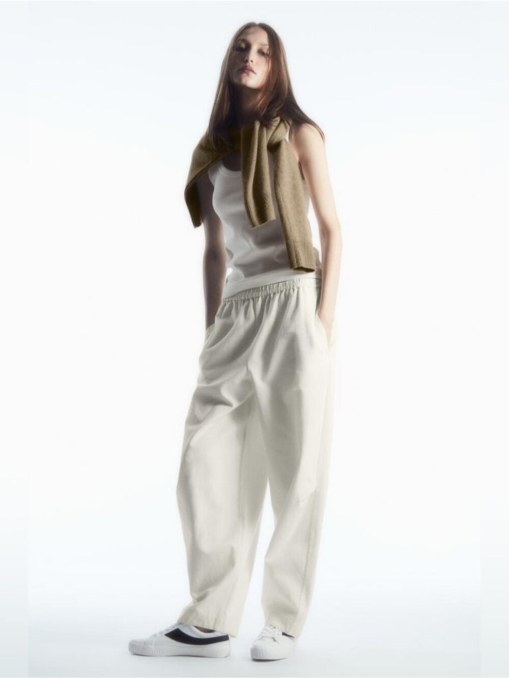 COS ELASTICATED BARREL LEG TROUSERS SIZE EU34